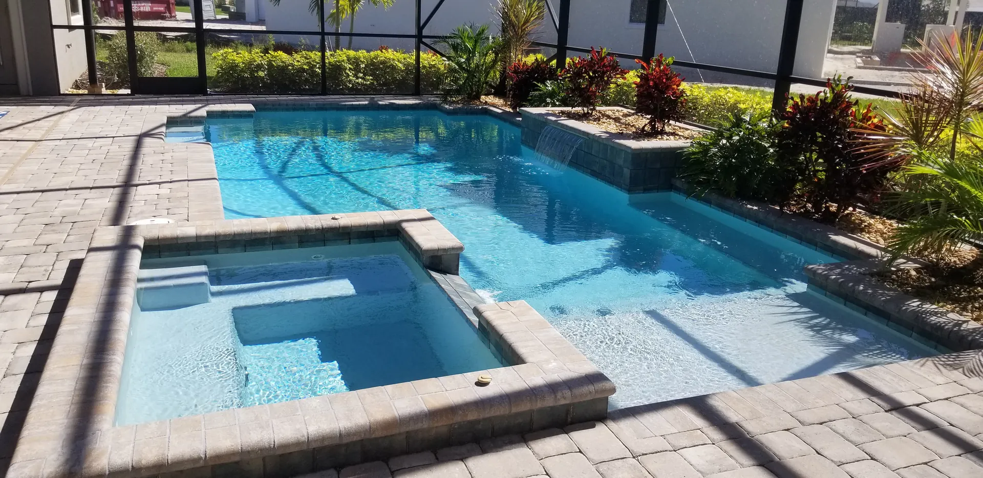 Square spa